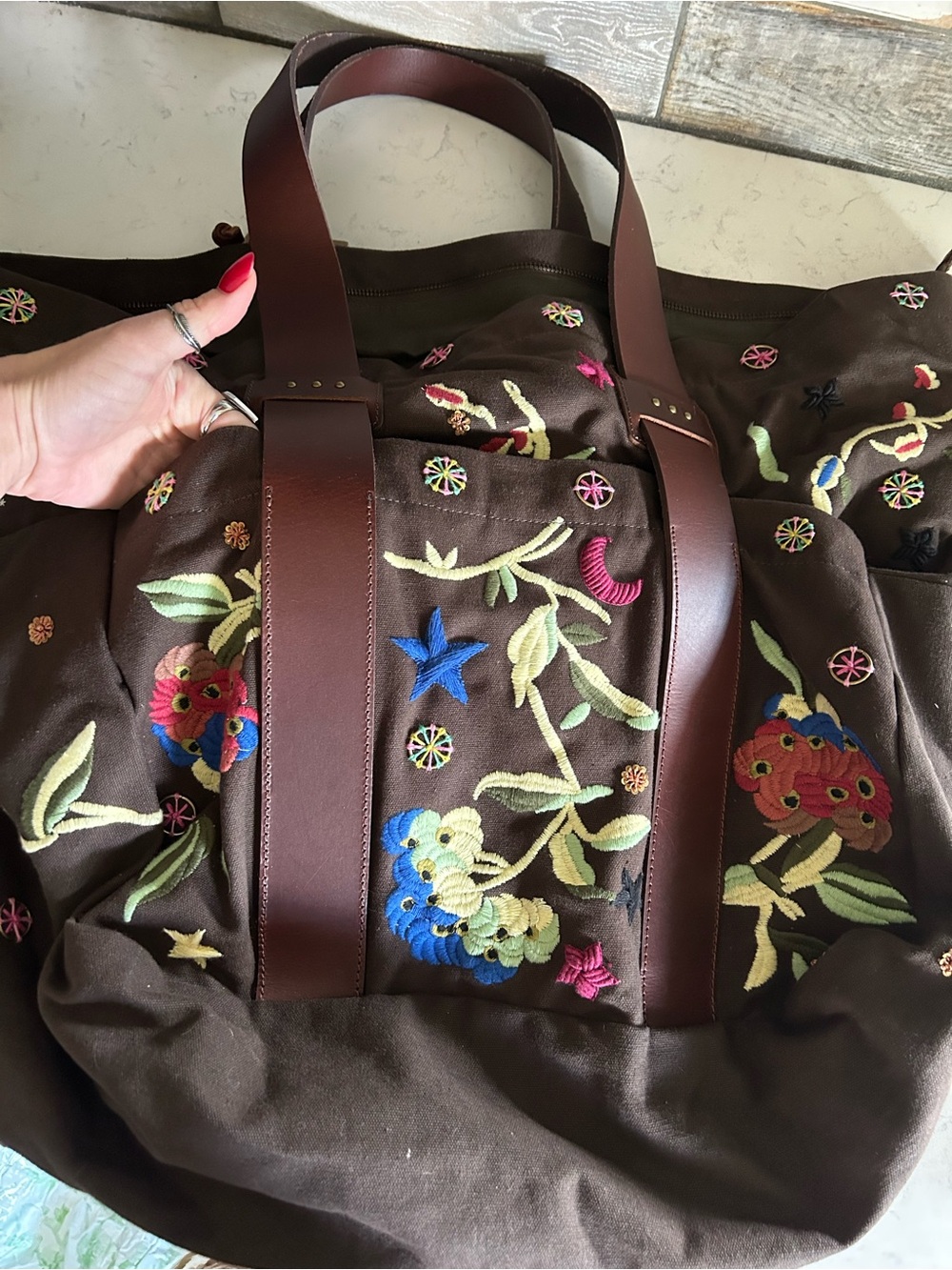 NWT We The Free x The Falls Long Weekend Bag in Olive - Picture 11 of 16